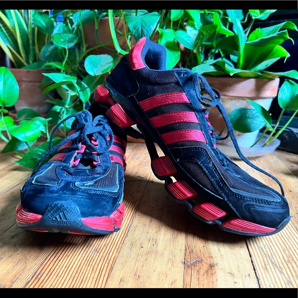 Mens Adidas F2011 Hypermotion Bounce Training / Running shoes Size 11.5